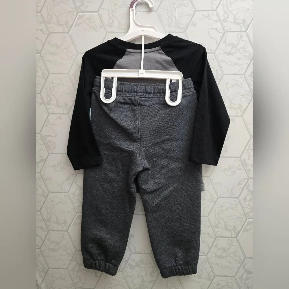 Nwt Toddler Boy's Halloween French Terry Cat & Jack Joggers Outfit